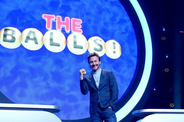 Benjamín Vicuña regresa a la TV como conductor de The Balls