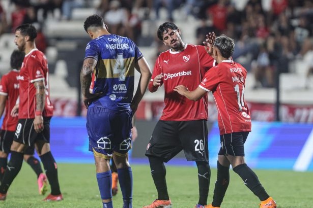 Independiente arrasa a Everton en la Serie Río de la Plata: ¡victoria aplastante!