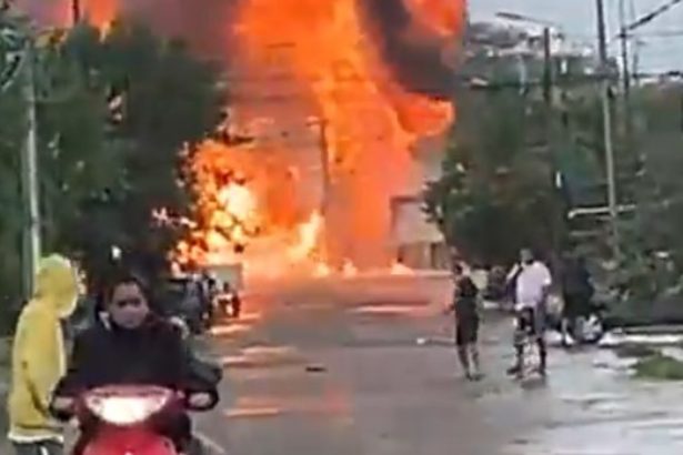 Impactante incendio en Tucumán: Explosiones y llamas descontroladas