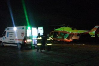 Accidente en Villa Gesell: Hombre vuelca en cuatriciclo y es trasladado