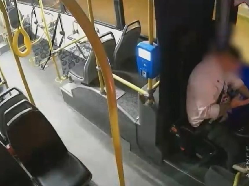 Confusión fatal: Hombre golpea al chofer equivocado tras pelea