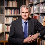 Para vencer al trumpismo, se necesita una resistencia masiva, advierte experto