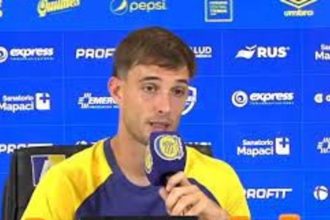 Juan Cruz Komar: Sorprendente cirugía cardíaca antes del Apertura