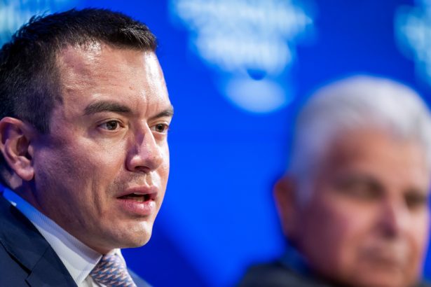 Ecuador impone arancel del 30% a Colombia por falta de seguridad