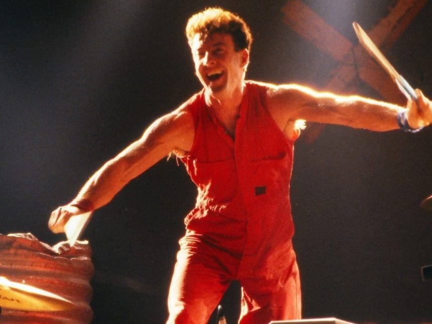 Fallece Rob Hirst, cofundador de Midnight Oil y político australiano