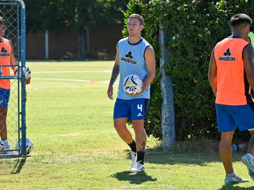 Futbolista de Almagro busca club en redes y ya recibe ofertas