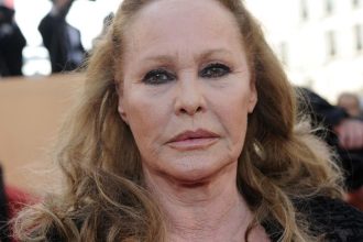 A los 89 años, Ursula Andress revela la pérdida de su fortuna