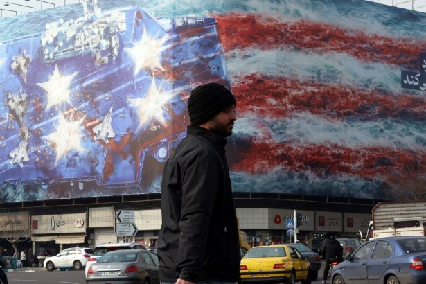 Impactante mural en Teherán: Irán lanza advertencia a Trump