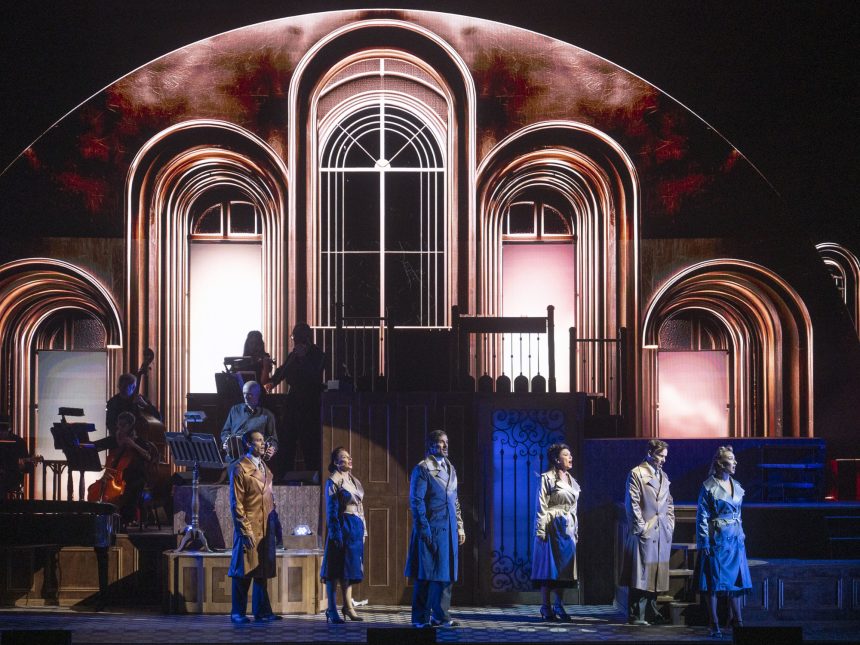 Astor Piazzolla: Un Viaje Musical y de Baile en el Colón