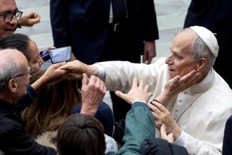 81 años de Auschwitz: León XIV insta a combatir el antisemitismo