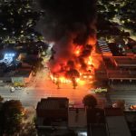 Incendio en Mar del Plata: Destrucción de taller y ferretería