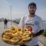 Descubre el snack del año que desafía a los churros en la playa