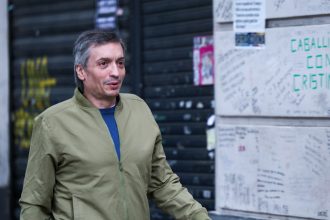 Máximo Kirchner considera ceder presidencia del PJ a Kicillof