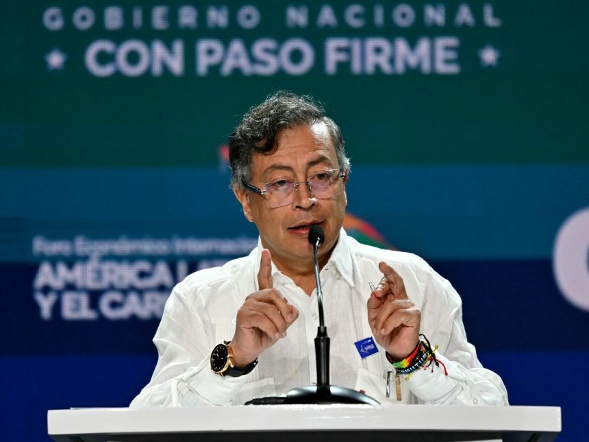 Polémica: Gustavo Petro insinúa relación entre Jesús y María Magdalena