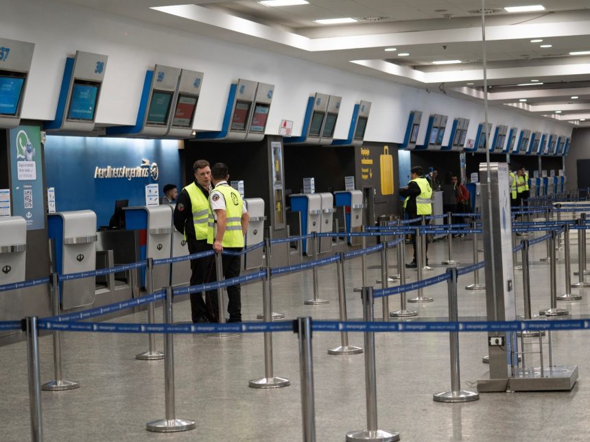 Paro en Aeropuertos: ATE Convoca a Protesta Este Lunes, ¡Atento!
