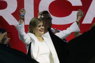 Laura Fernández: La Bukele de Costa Rica que conquistó las elecciones