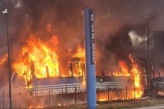 Tragedia en Córdoba: Incendio en tren con 120 pasajeros a bordo