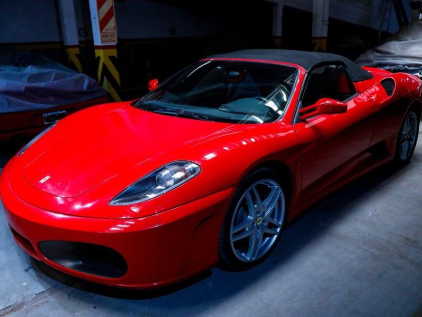 Subasta Estatal: ¡Más de $300,000 por una Ferrari de Narcos!