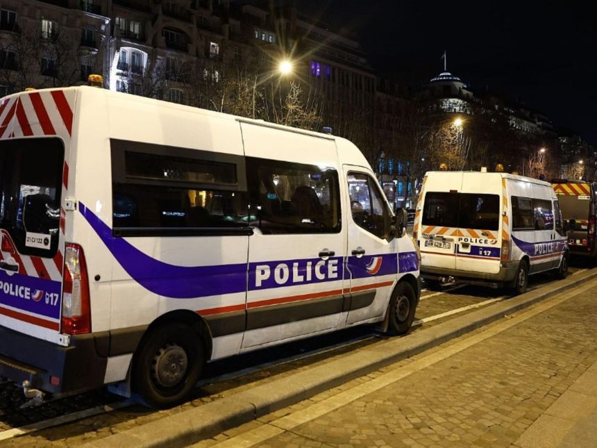 Escándalo en Francia: Padre acusado de drogar y entregar a su hijo