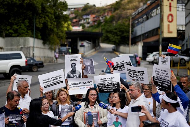 Protestas en Venezuela: Excarcelaciones tardan y el chavismo tiembla