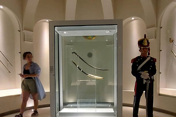 Javier Milei en Santa Fe: Acto del sable de San Martín y sus medidas