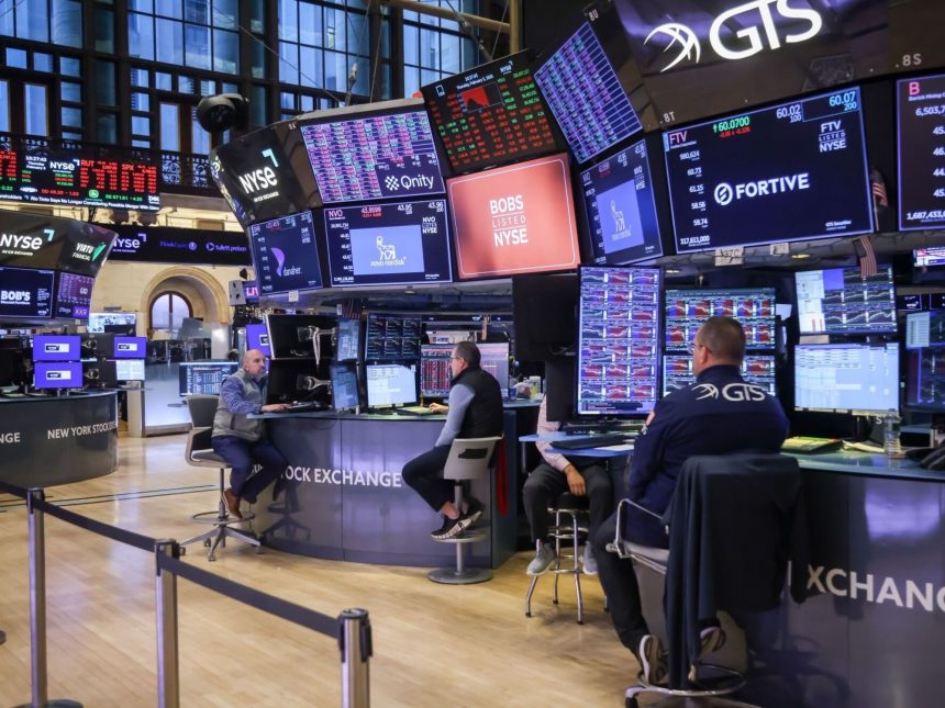 Impacto de la IA: Pérdidas millonarias y temores en los mercados