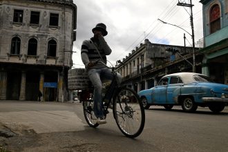 Cuba advierte a aerolíneas: ¡Solo 24 horas de combustible restante!
