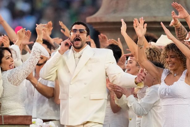 Super Bowl 2026: Bad Bunny deslumbra en un vibrante show latino