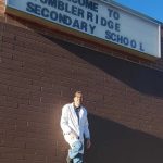 Caos en Canadá: Estudiantes y profesores se refugian en la escuela