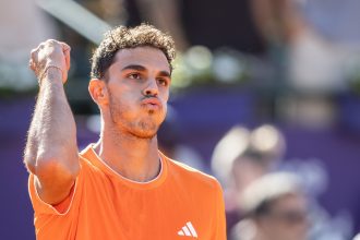 Argentina Open: Darderi sorprende a Báez y se enfrenta a Cerúndolo