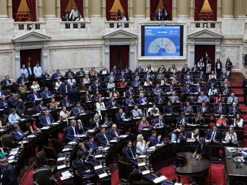 El Gobierno cede: Diputados logran eliminar polémica reforma de licencias