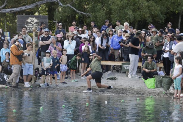 Amateurs Deslumbran en el Primer Campeonato Nacional de Sapito