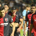 Newell’s en crisis: amenazas y ataque a jugador antes del clásico