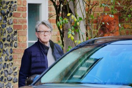 Escándalo Epstein: Arrestan al ex embajador británico Peter Mandelson