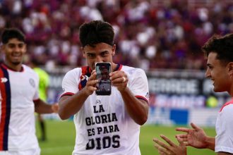 San Lorenzo brilla: Vietto y Cuello sellan victoria ante Estudiantes