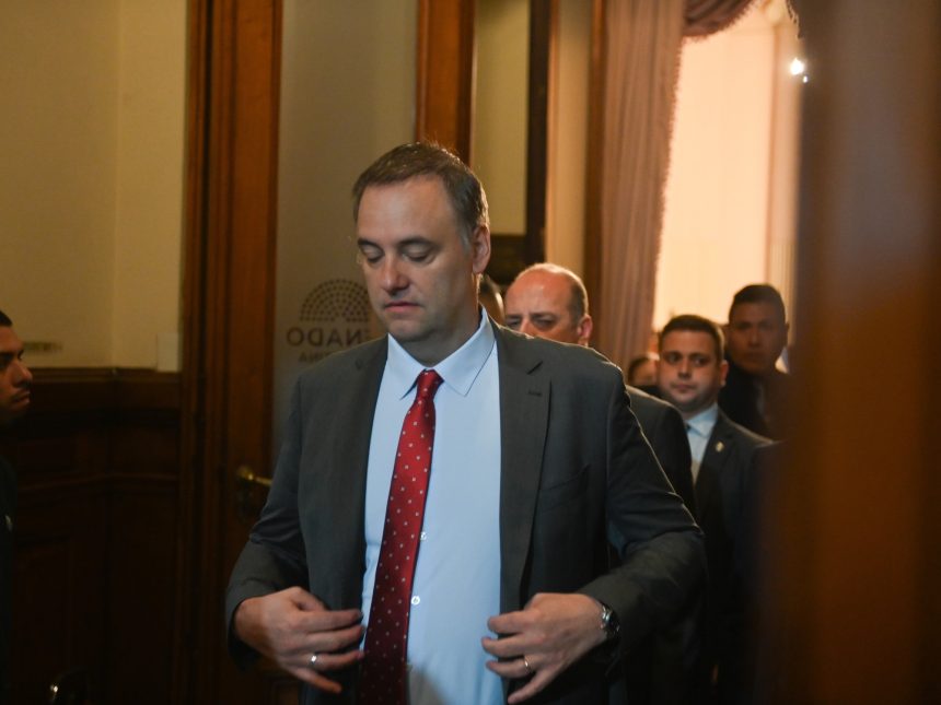 Javier Milei en Vivo: Gabinete se Reúne para Reformas Laborales