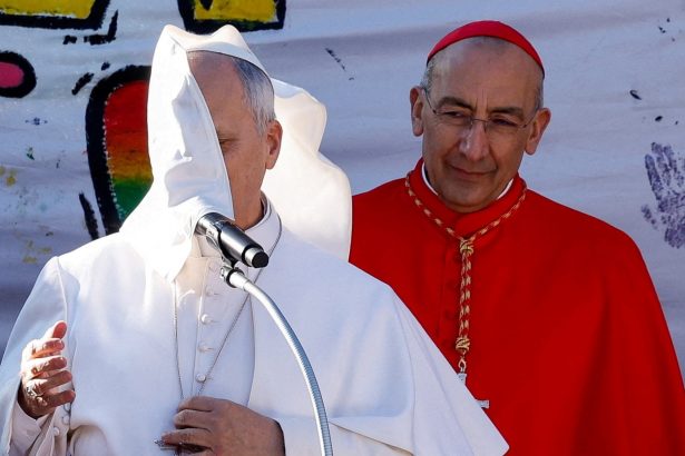 León XIV clama por la paz en Ucrania y alerta a sacerdotes sobre IA