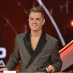 Gran Hermano Regresa: Andrea del Boca y Divina Gloria Sorprenden en la Tribuna