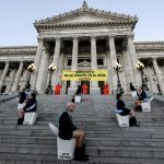 Detenidos en el Congreso: 12 activistas de Greenpeace liberados