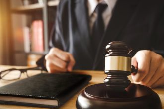 Rosario: Tribunal permite cobrar deudas alimentarias con facturas de luz