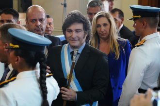 Javier Milei: Reformas, críticas a industriales y su reelección en el Congreso