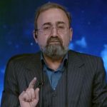 Emotivo anuncio en TV iraní: Presentador llora por Khamenei