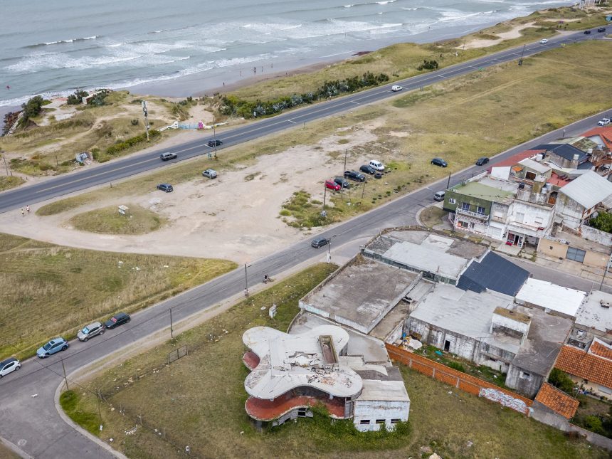 Renace el icónico parador de las playas del sur de Mar del Plata