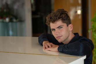 El talento argentino que deslumbró a Maradona y al Papa, ¡ahora brilla en TV española!