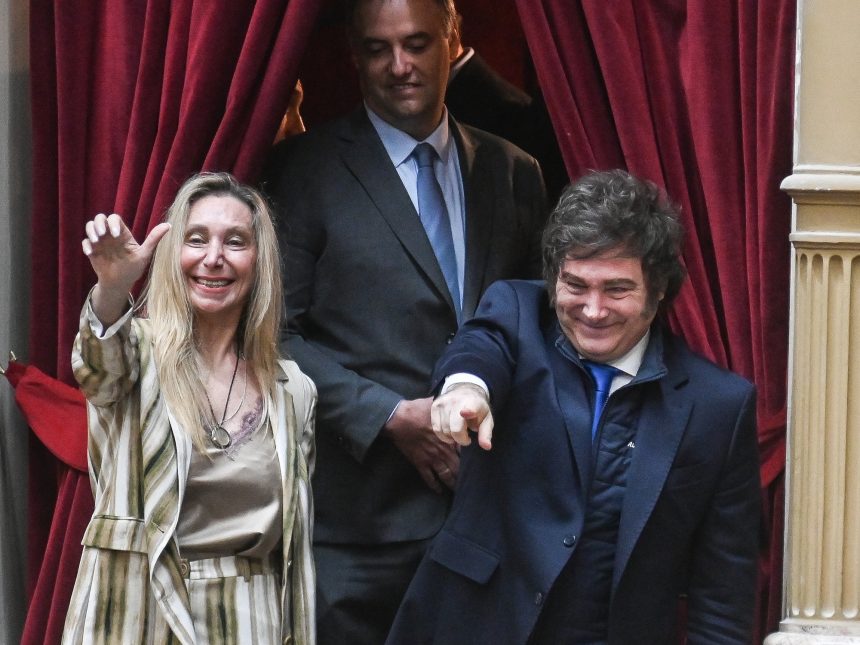 Conflictos en Buenos Aires: Gobernadores de Milei y la lucha peronista