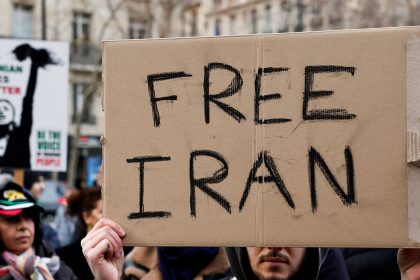 Exilio iraní en Francia: amenazas del régimen persa y nueva seguridad