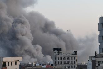 Trump amenaza con un duro golpe a Irán y posible destrucción total