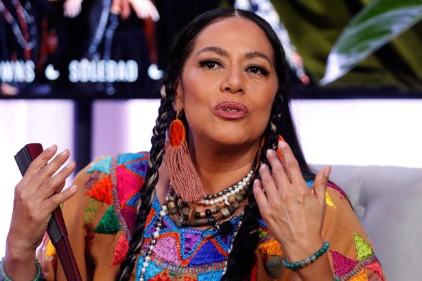 Lila Downs lanza nueva canción por el Día de la Mujer y la verdad