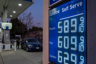 32 Países Liberan 400 Millones de Barriles para Frenar el Crudo