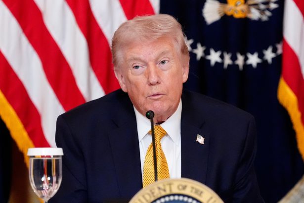 Irán amenaza a empresas de EE. UU.: Trump advierte sobre aliados en Ormuz